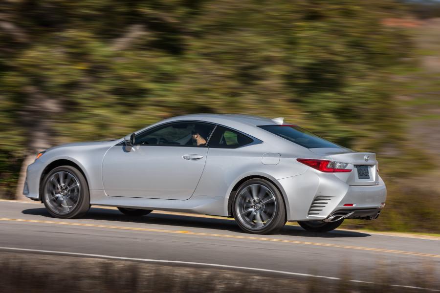  Lexus RC200t 2016 года  (NA) (фото 14 из 16)